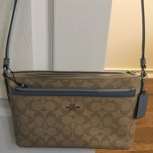 Light Khaki Crossbody with steel blue strap